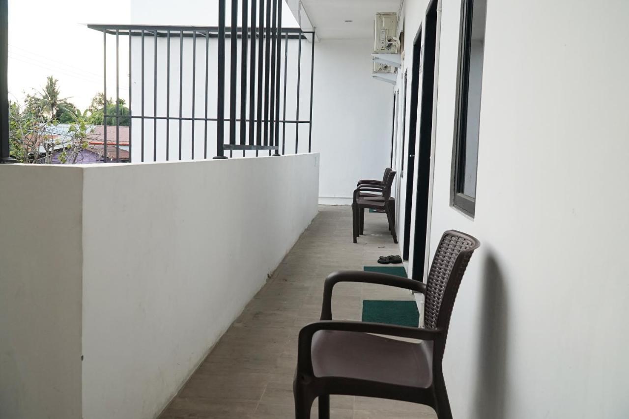Reddoorz At Sani Guest House Balikpapan Extérieur photo